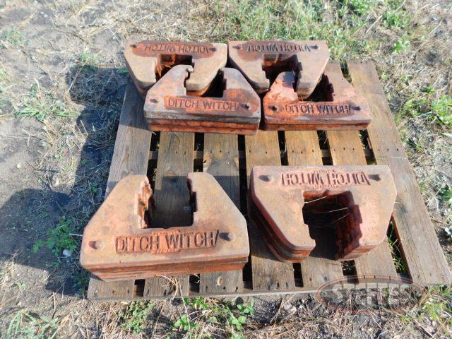 (21) Ditch Witch suitcase weights on pallet_1.jpg